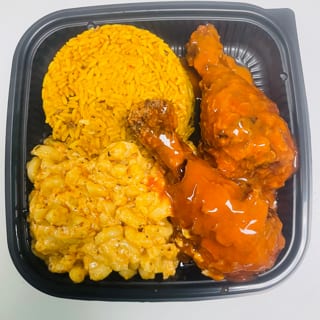 Chicken Drumstick with Yellow Rice and Mac & Cheese